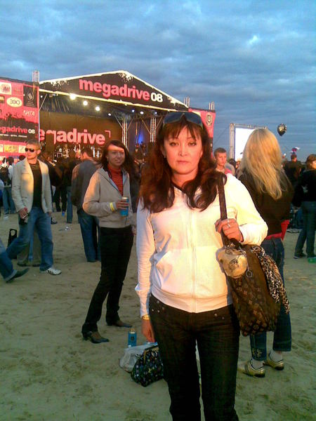 Неизвестно Неизвестно