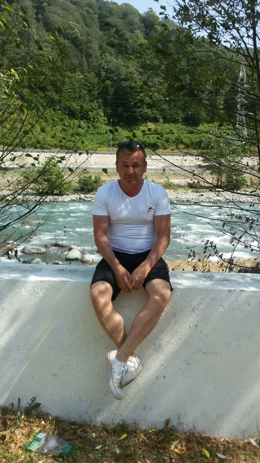 Анатолий Максимов