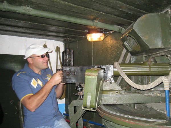 Андрей Сухов