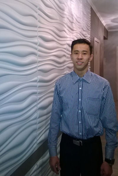 Дамир Сапаров