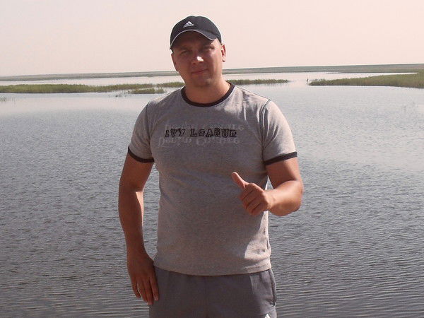 Антон Владимирович