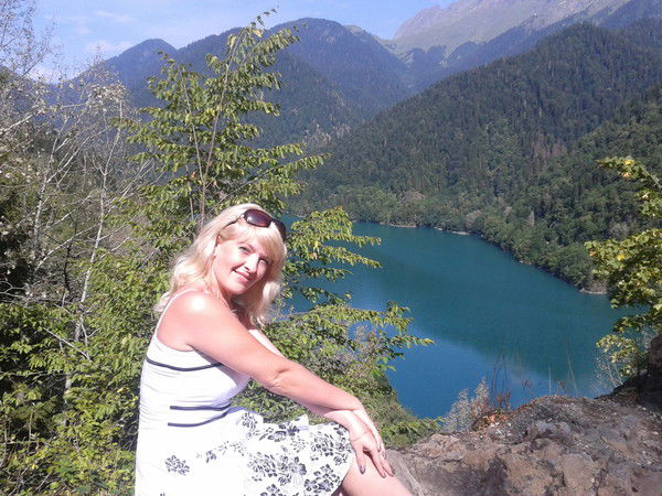 Елена Харитонова