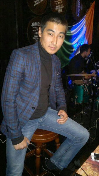 Улан Досмуратов