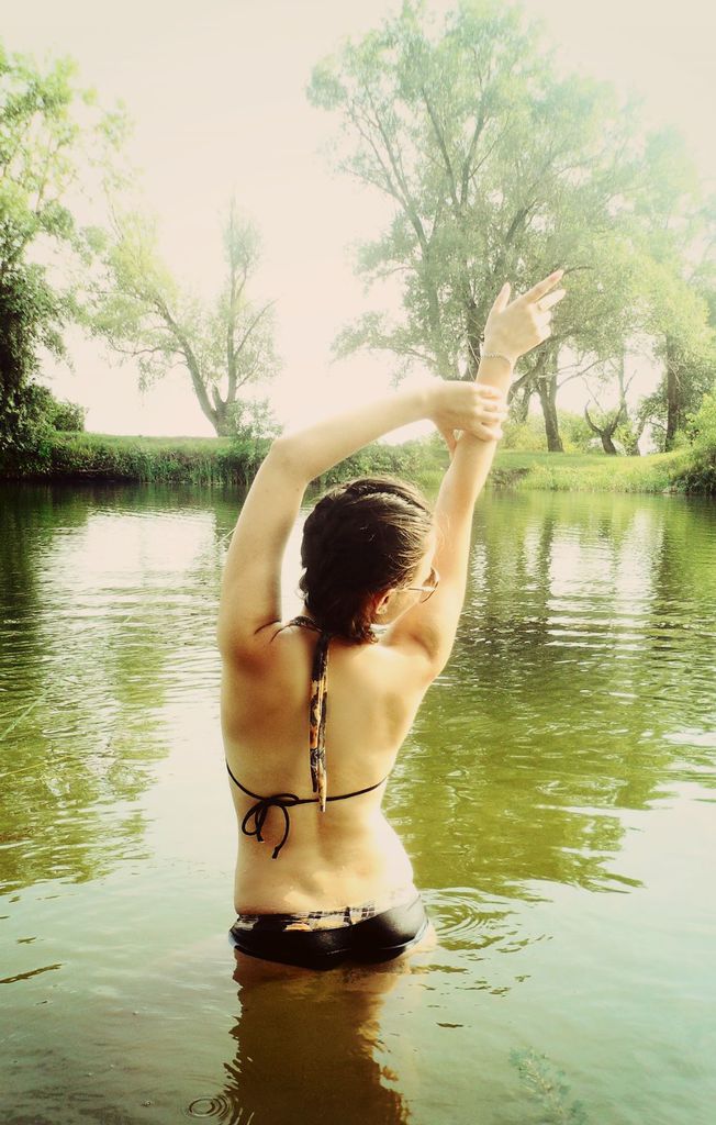 Анна Шолухова