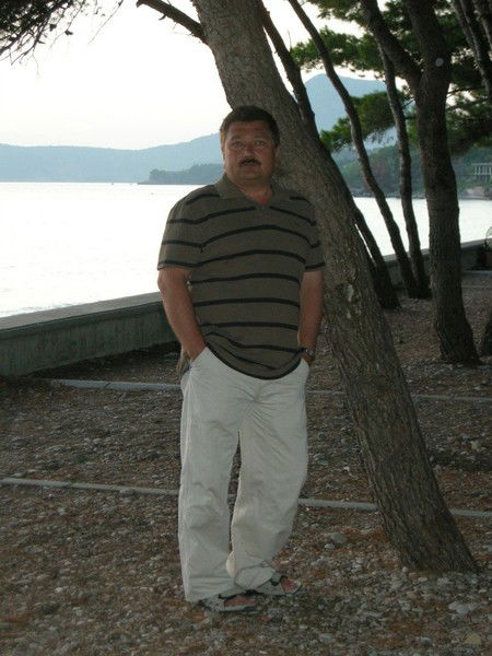 Александр Шарапов