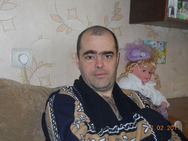 Роман Попов