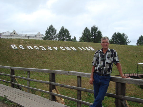 Александр Тарасов