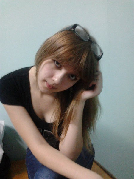 Диночка Комова