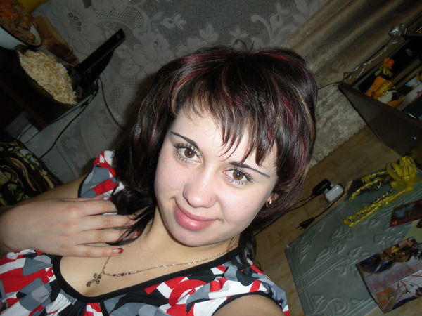 Алена Зырянова