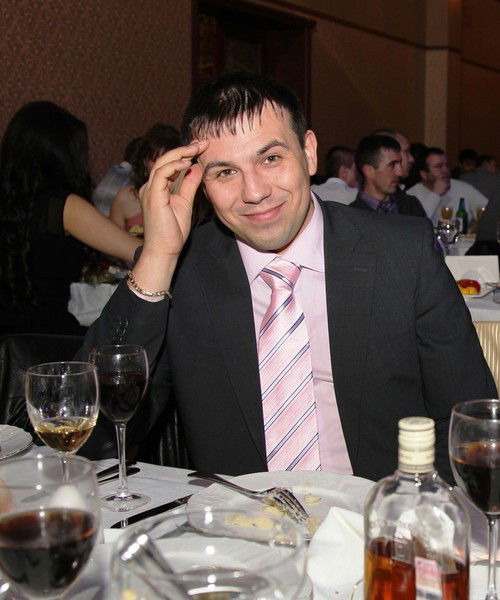 Вова Шведиков