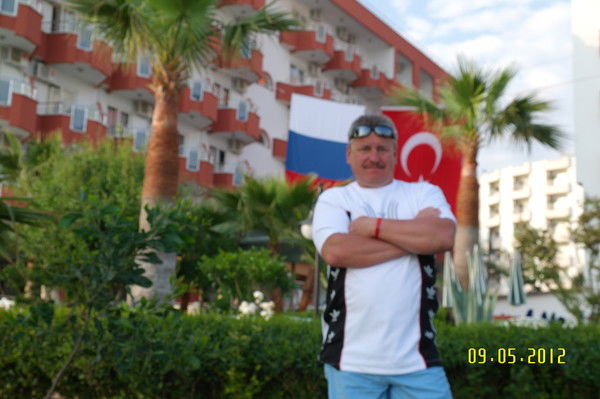 Александр Устинов