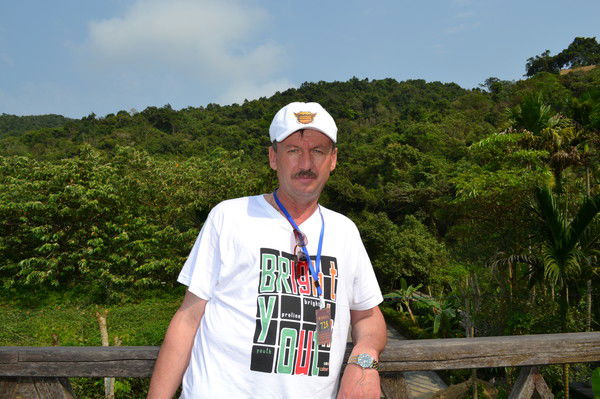 Анатолий Звольский