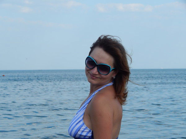 Елена Мельник