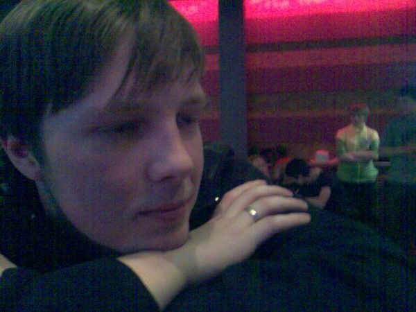 Олег Востряков