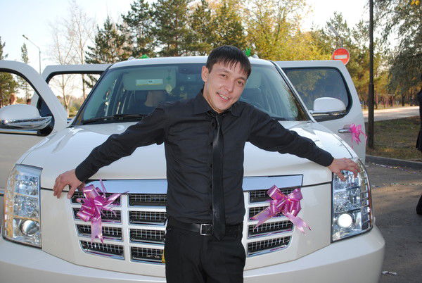 Аскар Молдабеков