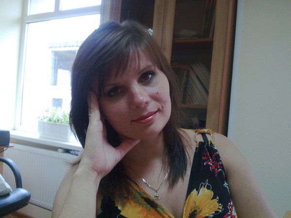 Лариса Таций