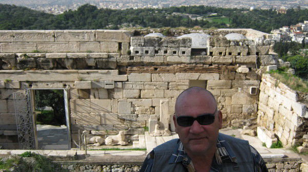 Олег Мельников