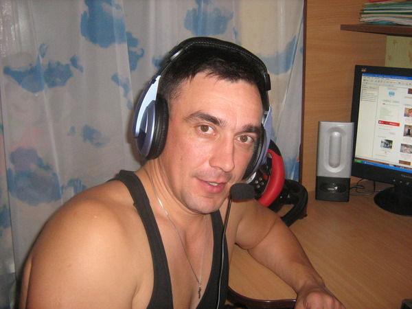 Геннадий Симонов