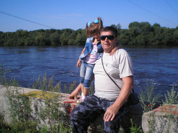 Александр Ратанов