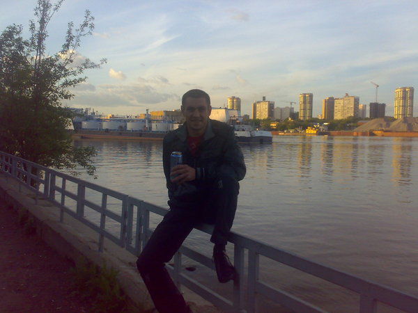 Николай Попов