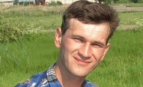 Икром Турсунов