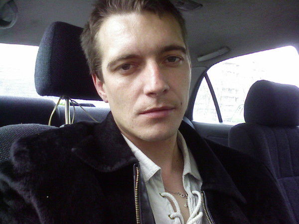 Денис Карлов