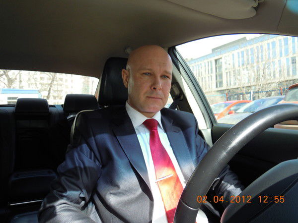 Олег Самбуров