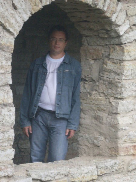 Дмитрий Петров