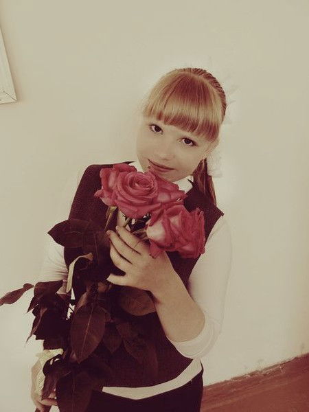 Олька Чебакова)*