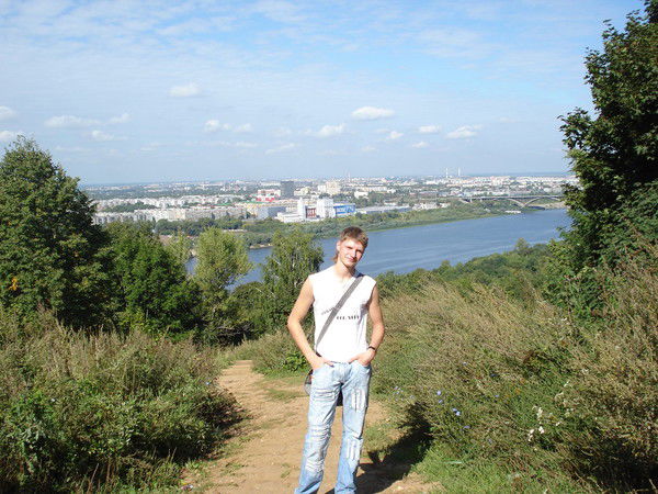 Александр Ханин