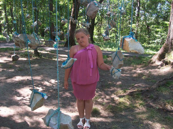 Аня Тихонова