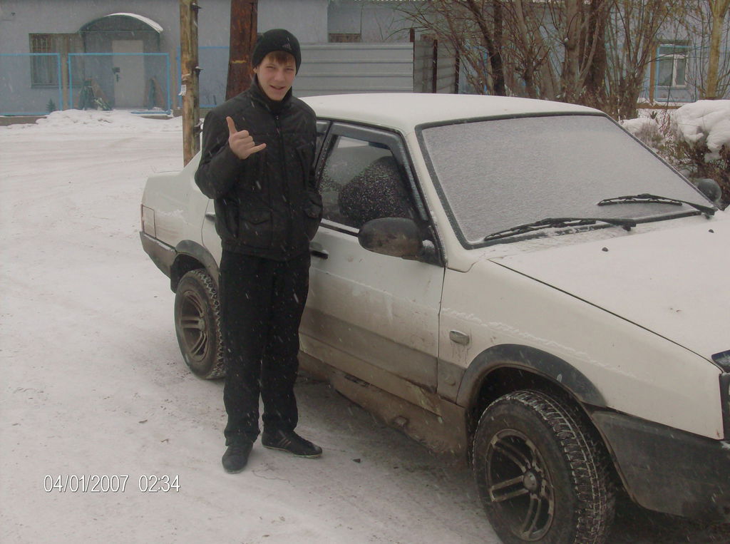 Боря Денисов