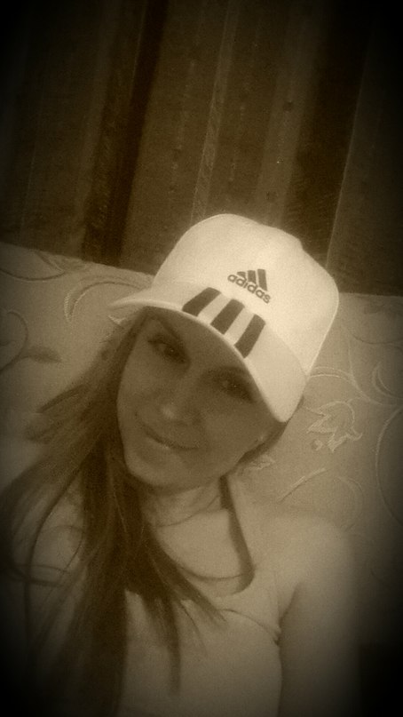 Яна Садыкова