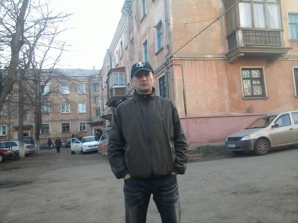 Василий Уютов