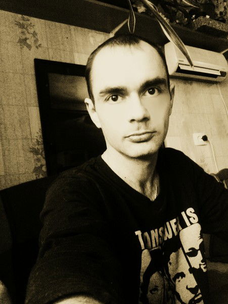 Евгений Гайдук