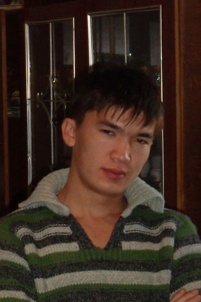 Нурлан Ахметжанов