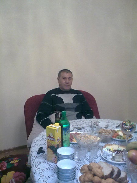 Амангос Давлетов