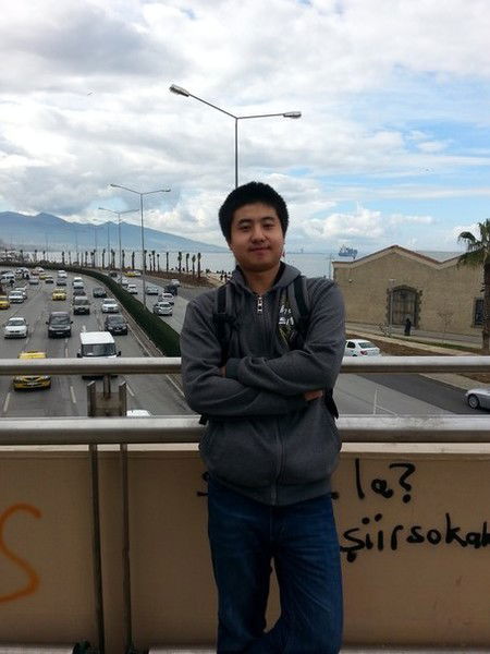 Макас Саркытбеков