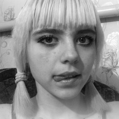 Настя Калашникова