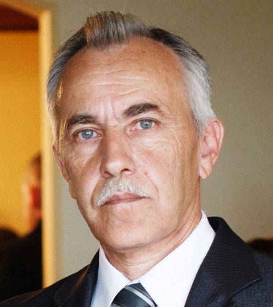 Виктор Павельев