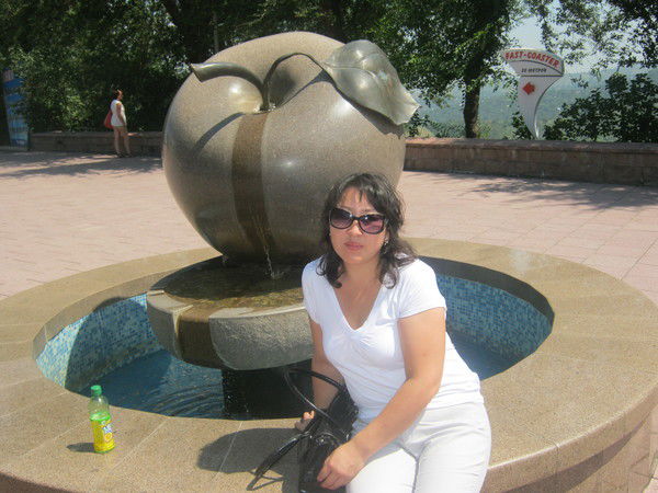 Анар Алиева