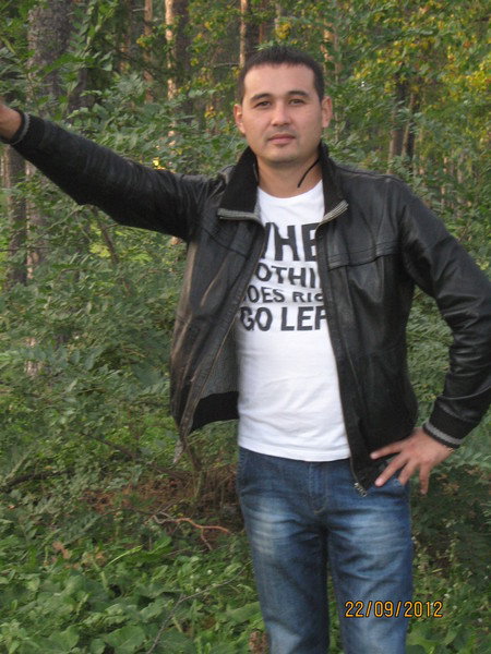 Дамир Дощанов