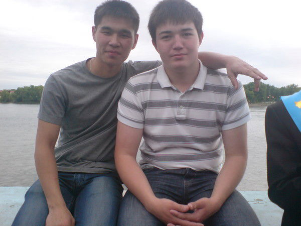 Олжас Кайдарханов