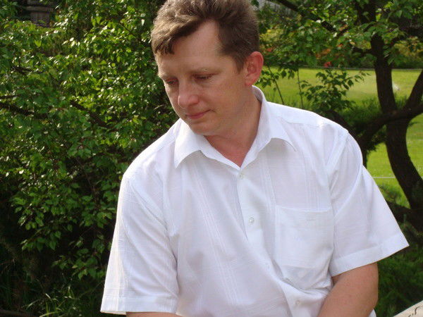 Виталий Белый