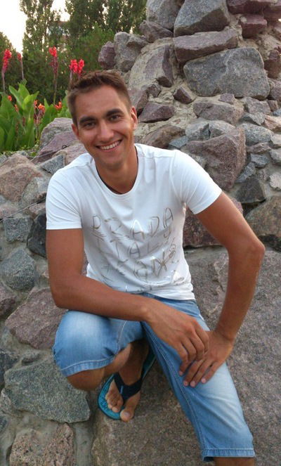 Анатолий Лось