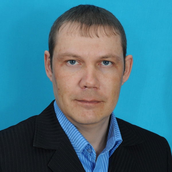 Александр Устинов