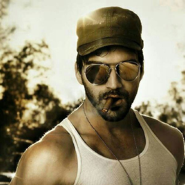 Саша Александров