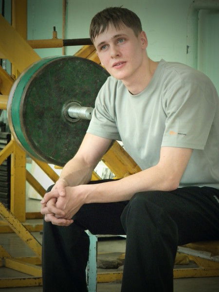 Андрей Емельянов