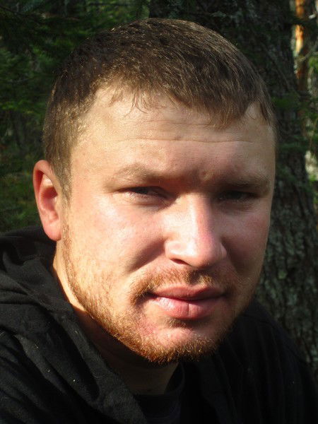 Максим Ващук