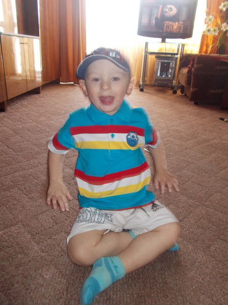 Саша Устинов